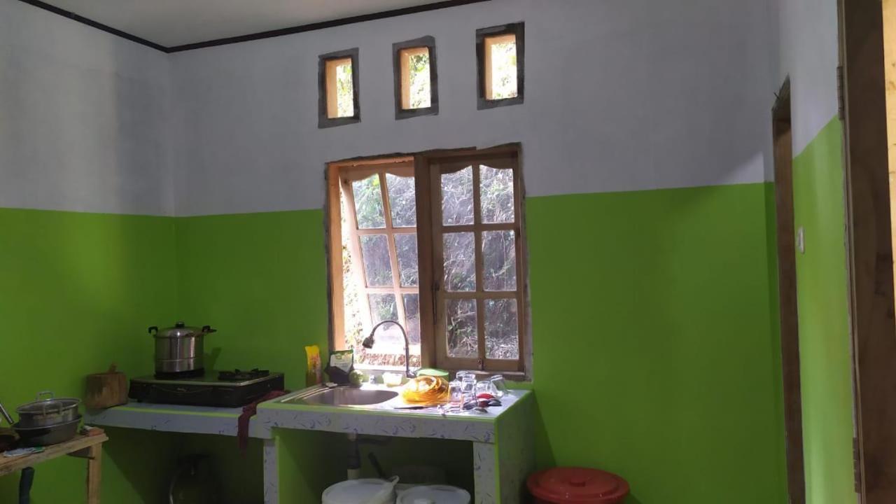 Sugi House Toraja - Villa Penginapan Sewa Harian Рантепао Екстер'єр фото